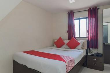 OYO 5661 Hotel AK Palace