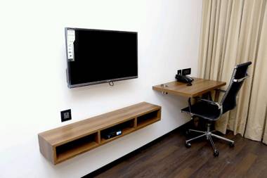 Hotel Mumbai House Andheri East Mumbai