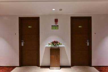 Hotel Leafio Marigold-Near Airport