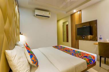 FabHotel Park Palace Mandvi