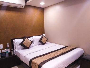 Colaba Suites - Near Taj Hotel