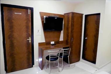 Hotel Golden Hayyath Inn