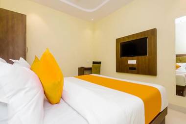 FabExpress Embassy Suites