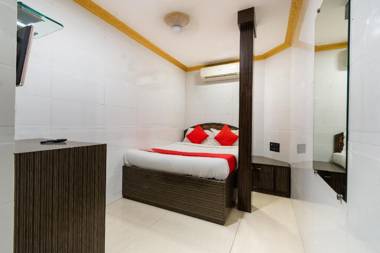 OYO 19353 Relax Guest House