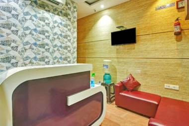 OYO 42741 Hotel Avenue Residency