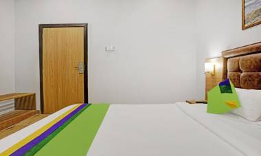 Treebo Trend Zara Grand Inn