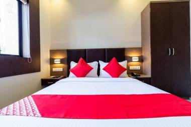 Collection O 81088 Hotel West Inn