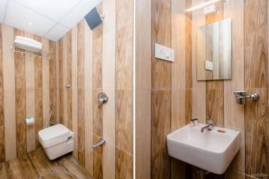 FabExpress Embassy Suites