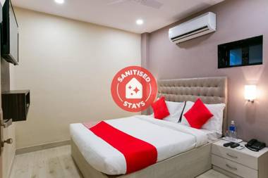 OYO 62882 Villa Palace