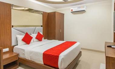 Hotel Hometown- Bandra Kurla Complex