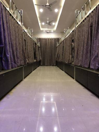 ELLIOTT INN A.C DORMITORY