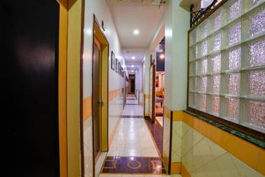 FabHotel Manas Residency