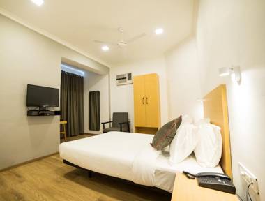 Hotel Highway Residency