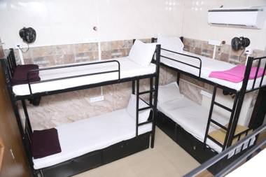 Super SleepWell Male-Female Hostel