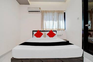 Capital O 74732 Prime Grand Hotel