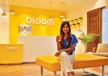 Bloom Hotel - Juhu