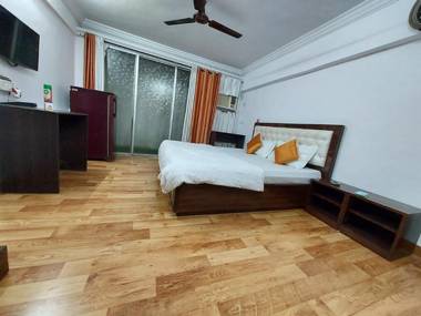 STS HOMETEL