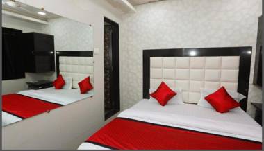 Hotel Janata