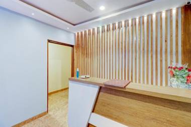 Collection O 83805 De Meridian Hotel