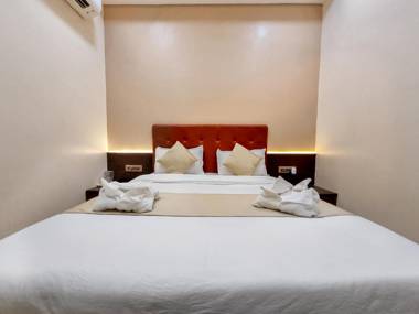 Hotel Empire - Near International Airport