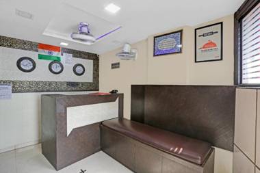 OYO 84398 Maroshi Residency