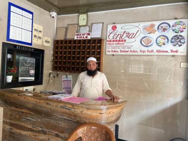 Royal Guest House by WB Inn