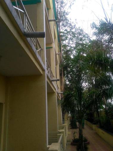 Hotel Om Sai Chattra Icon Residency