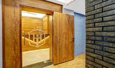 Treebo Trip Heera International