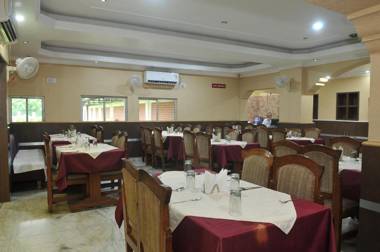 Hotel Delta International