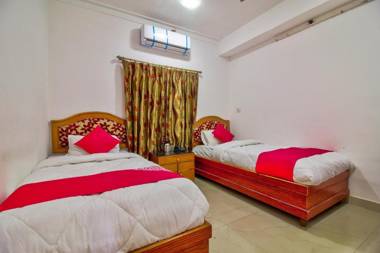 OYO 18588 Hotel Embassy