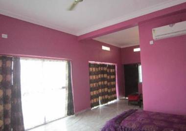 Mahamaya Palace Hotel & Conference Center