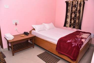 Deep Hotel Bodhgaya