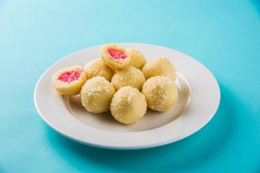 OYO Flagship 8346 LazyStays