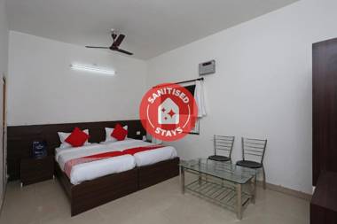 OYO 10508 Hanshika Residency