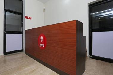 OYO 10508 Hanshika Residency