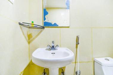 FabHotel Pentagon Airport - Fully Vaccinated Staff