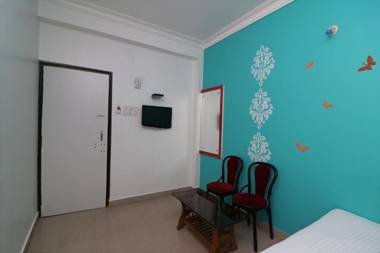 OYO 16631 The Greenstar Inn