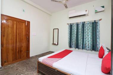 OYO 19111 Hotel Moonlight Premium