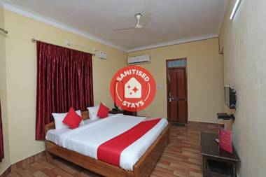 OYO 24110 Pink Villa Guest House