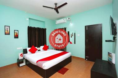 OYO Flagship 17276 The Maple Tree Hotels