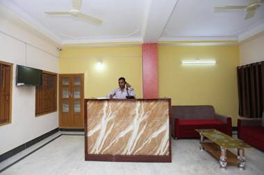 OYO Flagship 28138 Padma Resort