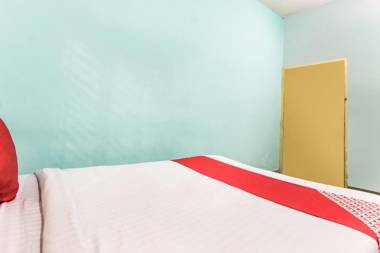 OY0 48557 TM Delights