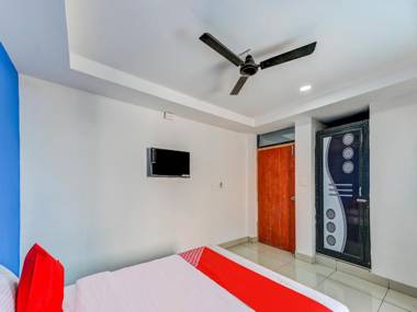 OYO 83839 Hotel Utrishree