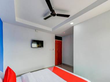 OYO 83839 Hotel Utrishree