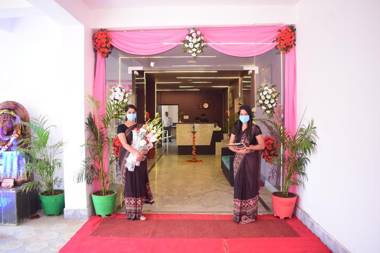 THE GREENSTAR INN PREMIUM