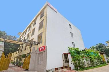 OYO 92779 The Green Akress