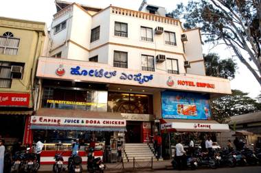 Hotel Empire Central Street