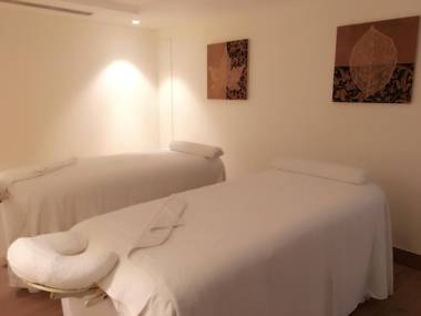 Vivanta Bengaluru Residency Road