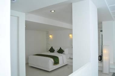 ICON SELECT by Bhagini