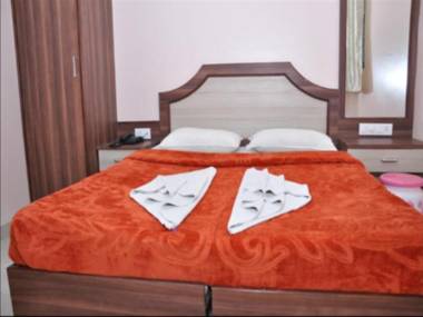 Sri Shambhavi Comforts Apartment